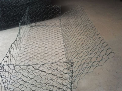 防洪六角形石笼网不同材质的优缺点分别是什么